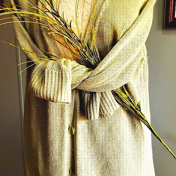 - TALBOTS SPRING   GREEN CARDIGAN - Picture 5 of 6